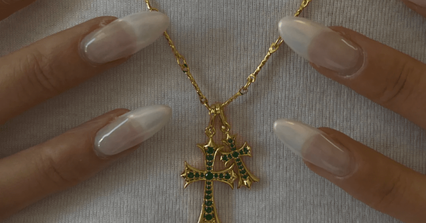 Why Double Cross Necklaces Make the Perfect Personalized Gift